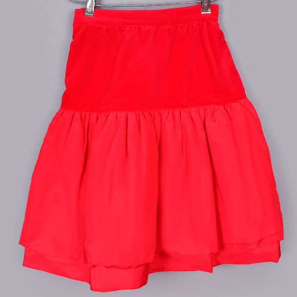 Vintage Designer WHITE HOUSE Red Silk Velvet Skirt - Picture 1 of 5